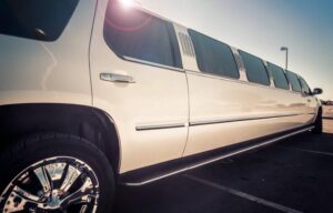 Read more about the article Exploring Chicago in Style: Best Occasions to Book a Chauffeur